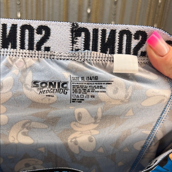 16 Pairs of Sonic/Mario/FNAF/TMNT and others Boys Boxers - Picture 2 of 2